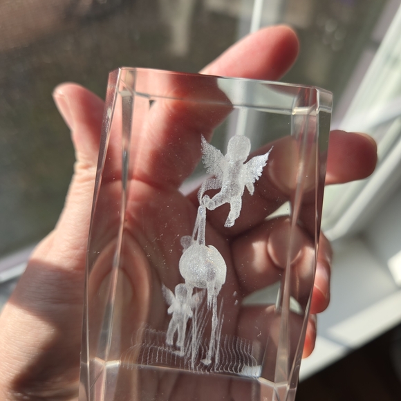 3D Laser Etched Glass Paperweight Cube Art Angel Baby & Stork Crystal Beautiful - Picture 5 of 13